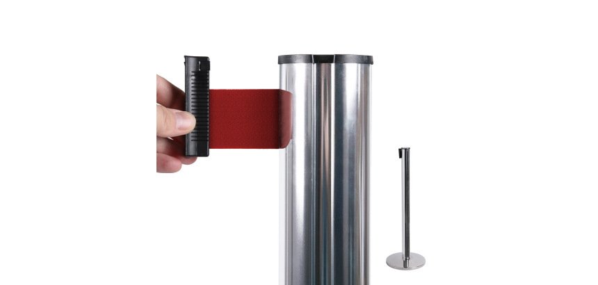 Poteau Flexi Belt Barrière Chrome Avec Ceinture Rouge 2,7 m