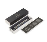 Stylo-plume parker jotter acier ct plume m gb inclut 2 cartouches encre bleue