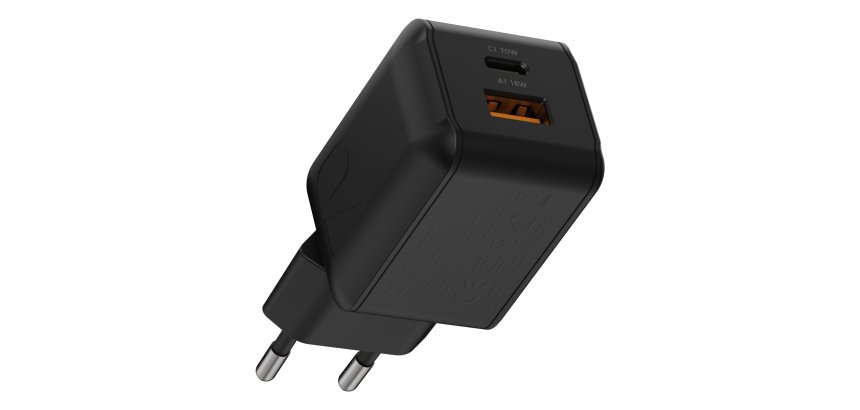 Xtorm XECNG701 chargeur d'appareils mobiles Universel Noir USB Charge rapide Intérieure