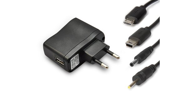 Hamlet Universal Kit alimentatore da parete per tablet e smartphone 4 in 1 con 4 connettori