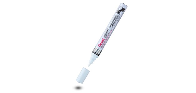 Marqueur pentel peinture paint marker multi-supports   pointe moyenne 4,5mm coloris  blanc