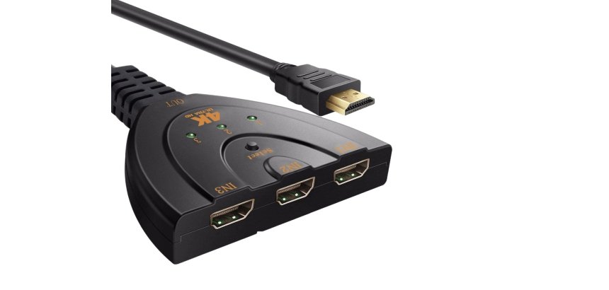 DLH Switch / repartiteur HDMI 4K male vers 3 ports HDMI femelles