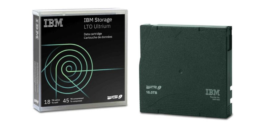 IBM 02XW568 Blank data tape 18 TB LTO