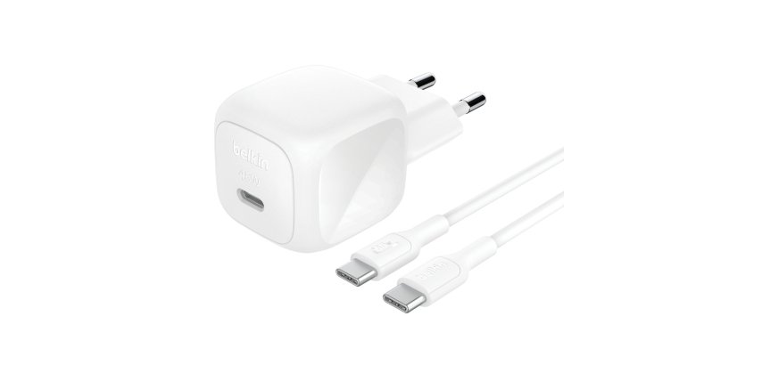 Belkin WCA013kq1MWH-B6 Universel Blanc Secteur Charge rapide Intérieure