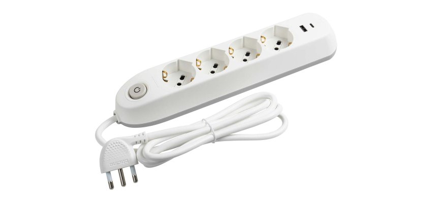 bticino Poker power extension 1.5 m 4 AC outlet(s) Indoor White