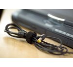 Cable MANAGER Universal bande auto-agrippante 5mx1cm. Attacher/Regrouper/Organiser. Coloris noir