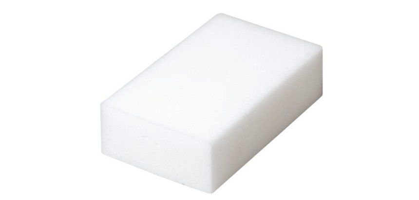 Paquet de 12 Gommes nettoyantes en résine de mélamine Miraclean - Dim. L10 x H2,8 x P6 cm Blanc