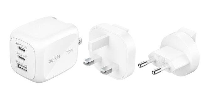 Belkin BoostCharge Pro Universel Blanc Secteur Charge rapide Intérieure