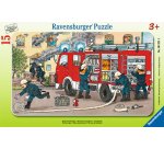 Puzzles carton 15 pieces ravensburger ma voiture de    pompier 1 puzzle de 15 pieces et 1 cadre