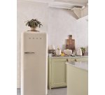 SMEG Bouilloire KLF03CREU 1.7 Litres Crème