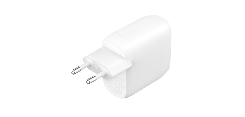 Belkin BoostCharge Pro Universal Blanco Corriente alterna Carga rápida Interior