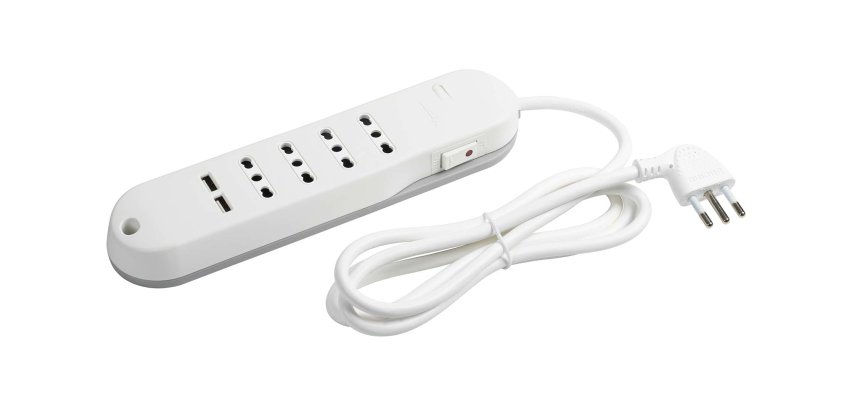 bticino Slim 1.5 m 4 AC outlet(s) Indoor White