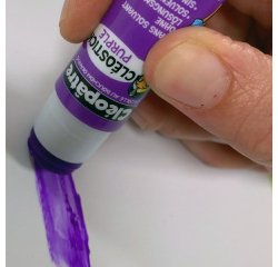 Colle cléopâtre stick coloris violet