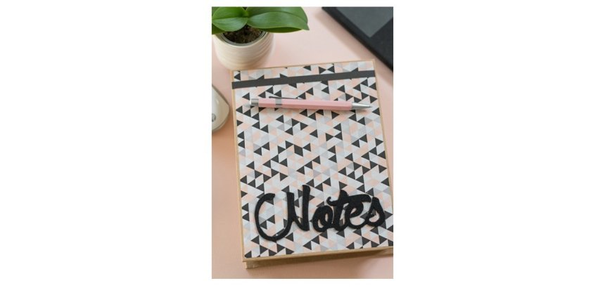 Colle cléopâtre permanente aérosol de 250ml