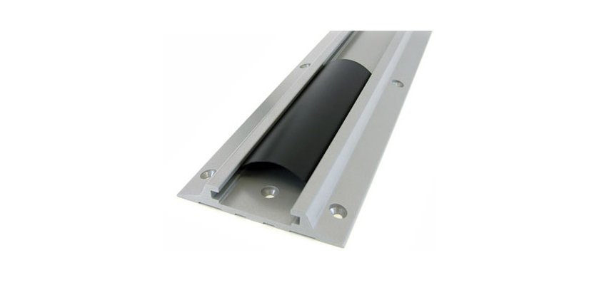Ergotron 26" Wall Track système de goulottes Aluminium