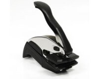 Trodat Ideal Prägezange, Schwarz oder chrom, Gravur MIT logo, Größe 23 x 48 mm