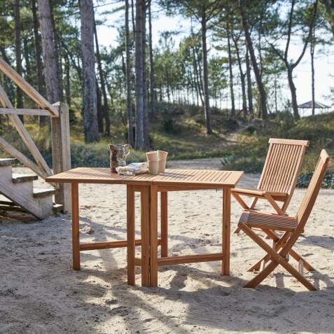 Table de jardin pliable Capri en acacia massif 2 à 4 personnes