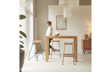 Table haute Edene en bois de teck massif L 120 x P 60 cm, 2 à 4 personnes