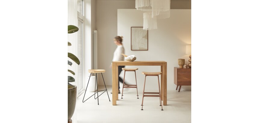 Table haute Edene en bois de teck massif L 120 x P 60 cm, 2 à 4 personnes