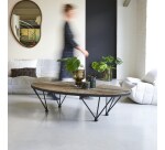 Table basse ovale Lancelot en orme massif recyclé et métal, 140 x 80 cm