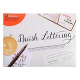 Feuilles d'apprentissage au Brush lettering.