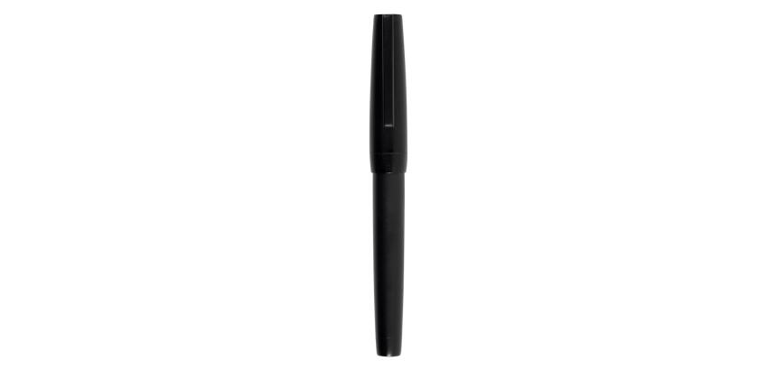 Stylo, en métal précieux noir mat, plume EF - Noir