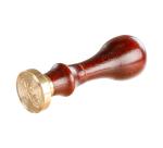 Sceau rond à vis (lettre anglaise) avec manche en bois vernis