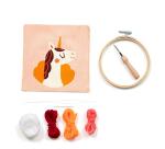 Punch Needle, Licorne - Rose