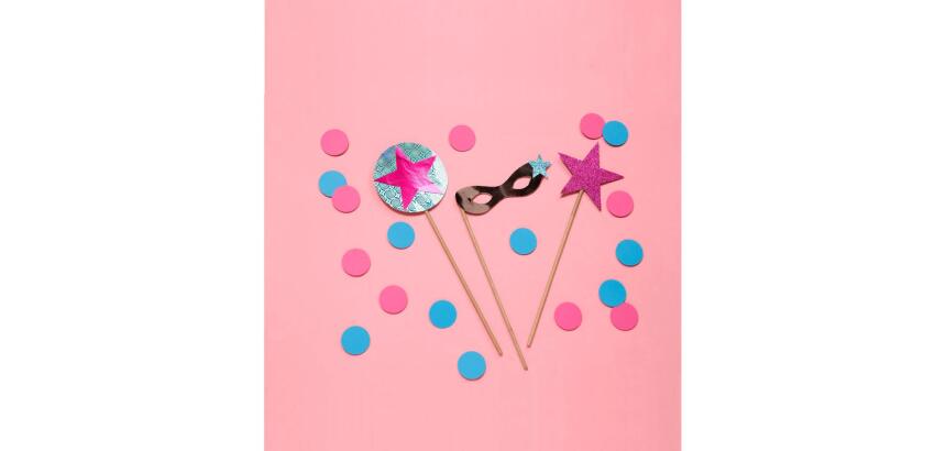 CARTON PAILLETÉ, Sachet de 10 feuilles 230g/m2 au format 50x70cm - Assortiment