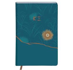 K3 blue, Carnet rembordé rigide A6 10,5x14,8 cm, 160 pages, ligné, pochette à soufflet au dos, marque-page, ass. - Multicolore