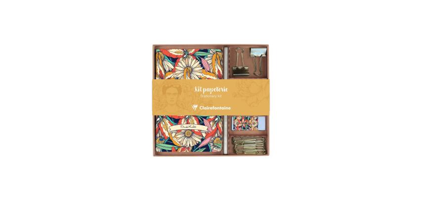 Frida Kahlo, Kit de papeterie contenant un carnet 11x17 cm 64 pages lignées, un crayon de papier, 2 pinces doubles-clip, 10 trombones et une gomme