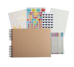 Set de Scrapbooking SCRAP-ADDICT [completo] 32x22 cm - 70 páginas (4 hojas de pegatinas 2 hojas de esquinas autoadhesivas 12 rotuladores de tinta metalizada) - Kraft marrón