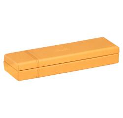 Plumier, en similicuir