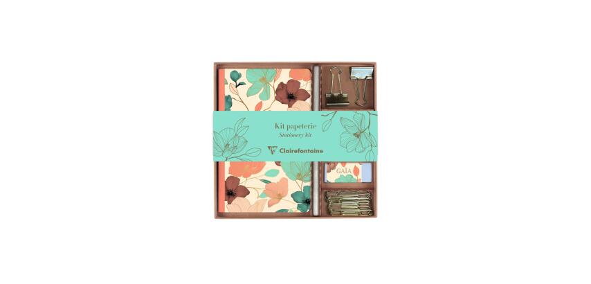 Gaïa beige, Kit de papeterie contenant un carnet 11x17 cm 64 pages lignées, un crayon de papier, 2 pinces doubles-clip, 10 trombones et une gomme