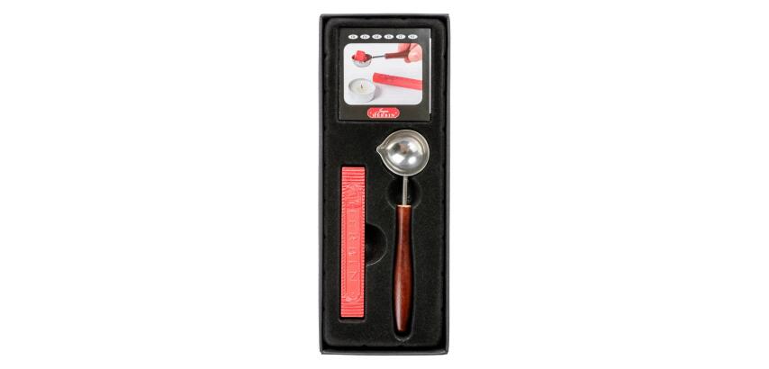 Coffret traditionnel cuillère à cire