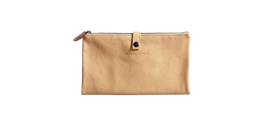 Flying Spirit trousse plate 27x23,6cm avec pochette zipée 2 compartiments - Beige