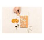 Jardin des Sens, Kit de papeterie contenant un carnet 11x17 cm 64 pages lignées, un crayon de papier, 2 pinces doubles-clip, 10 trombones et une gomme