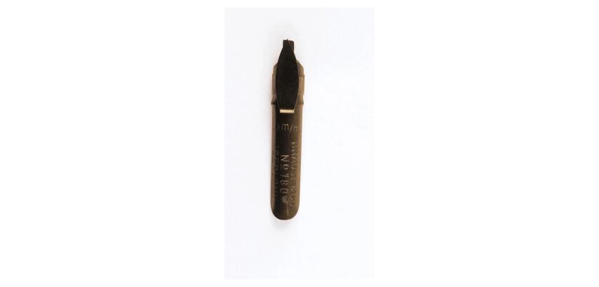 BOITE 50 PLUMES BANDZUG