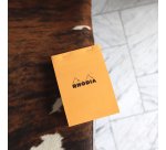 Bloc de bureau Rhodia agrafé orange Giant Pad N°15 14,8 x 21 cm - 5 x 5 - 150 feuilles