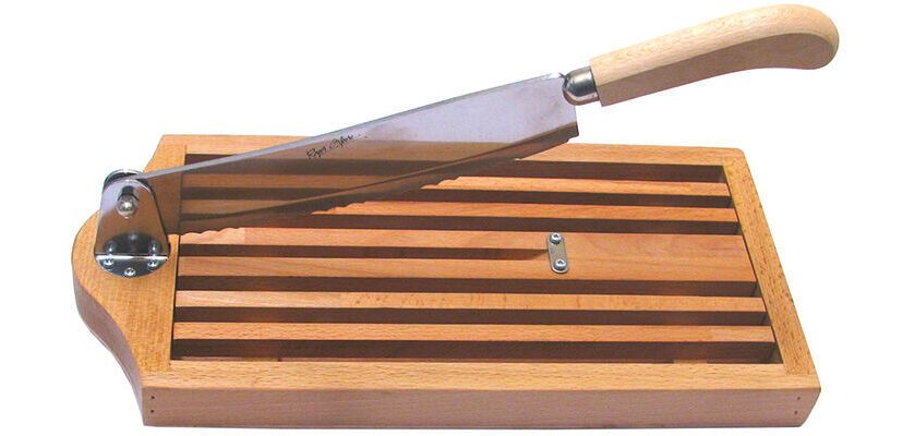 couteau à pain ramasse miettes