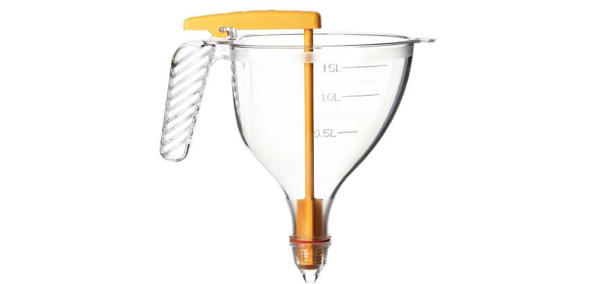 entonnoir gradué à piston copolyester transparent avec support et 4 douilles - 1.5 L
