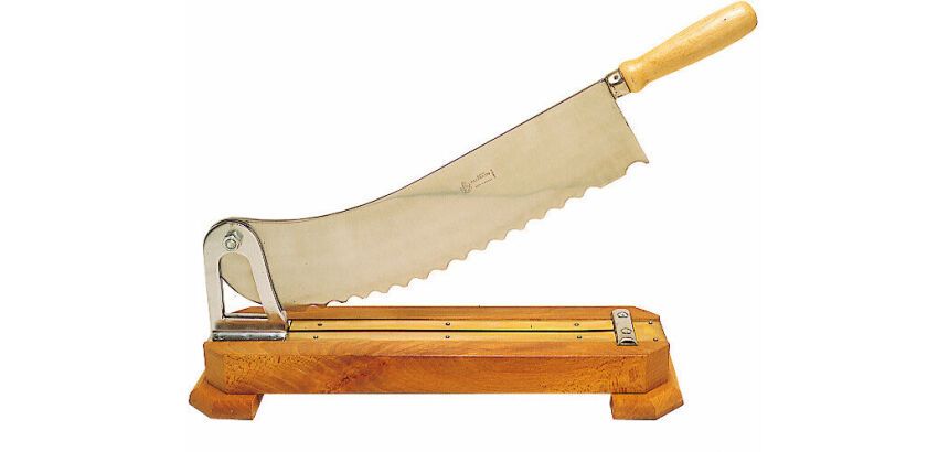 coupe-pain professionnel lame forgée 24 cm