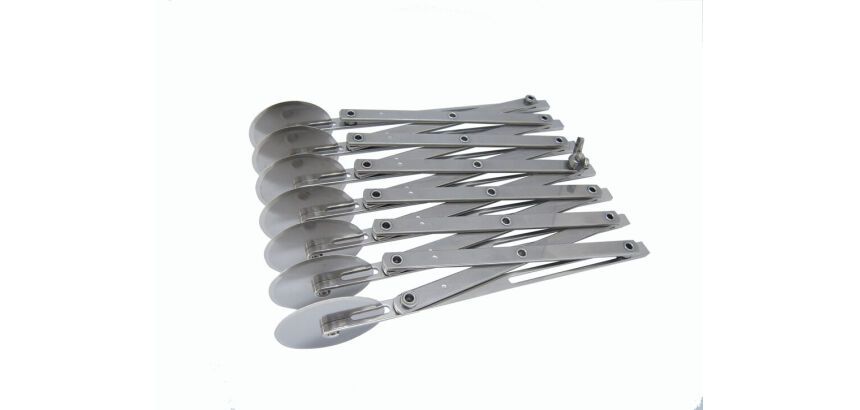 Multicoupe rouleau extensible pour bandes de 1 à 12 cm 7 roulettes lisses