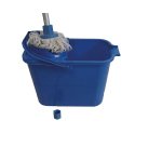 seau 12 L bleu avec essoreur