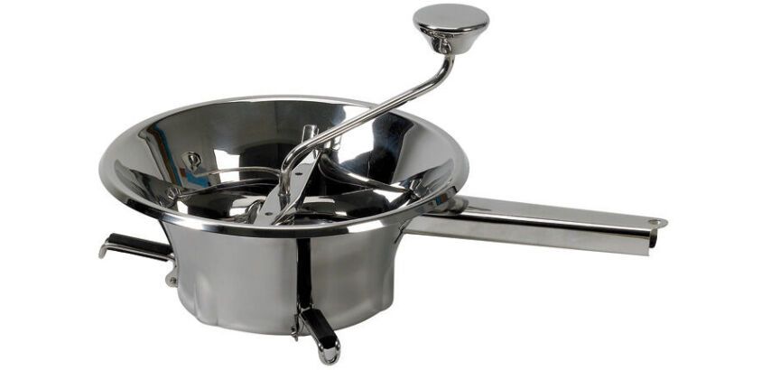 moulins à légumes n°2 inox avec 3 grilles 1.5, 2.5 et 4 mm