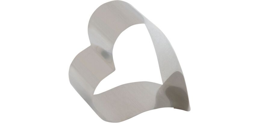lot de 4 nonnettes inox coeurs décentrés 7x6x4.5 cm