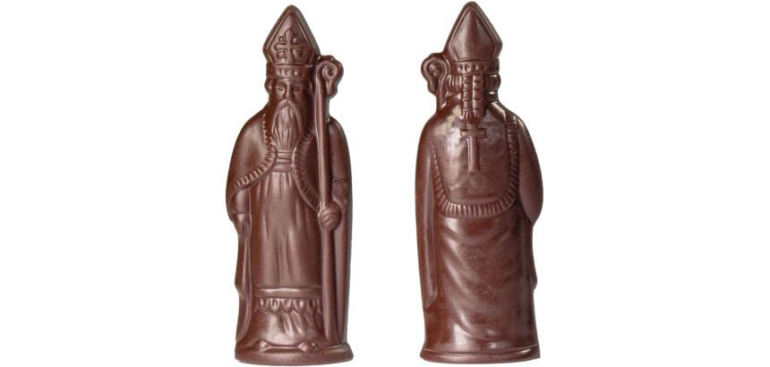 plaque 275x175 de 8 empreintes pour 4 saint Nicolas 90 mm