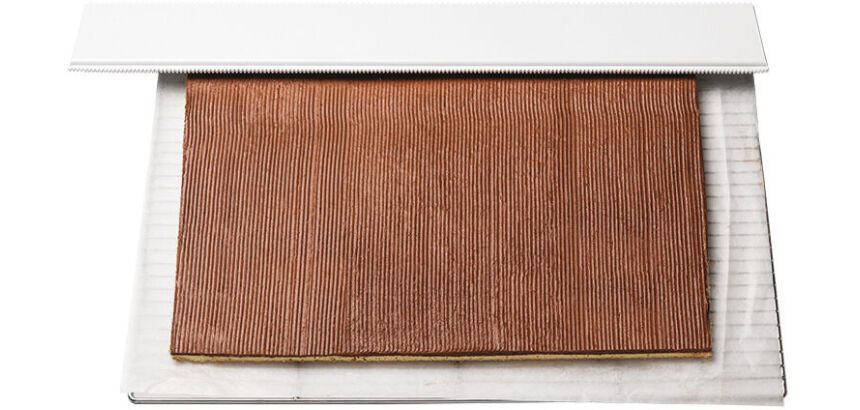 peigne à décor polypropylène rayures 4 et 7 mm 34 cm