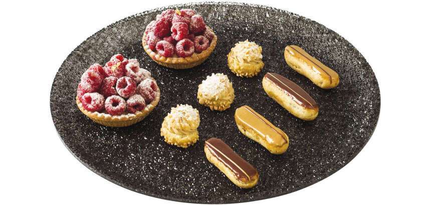 PAP plat crystal rond noir avec bords 34 cm