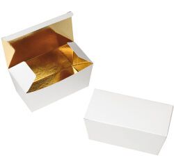 paquet de 25 ballotins à chocolats en carton livrés pré-montés coloris blanc, intérieur or et cartonnette intercalaire blanc cont. 90 g  77x38x35 mm